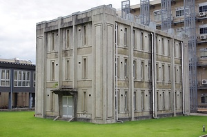 金沢大学医学類旧書庫（旧制金沢医科大学附属図書館書庫）