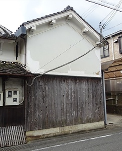 前野家住宅（本家門前屋）土蔵