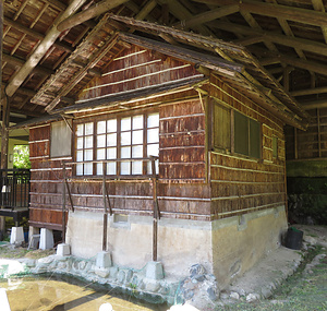 廣池千九郎大穴記念館脱衣場