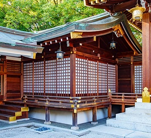 西宮神社西翼殿