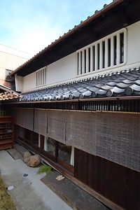 旧布江田家住宅（はる家ならまち）主屋