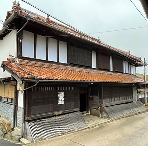 伊原惣十郎家住宅主屋