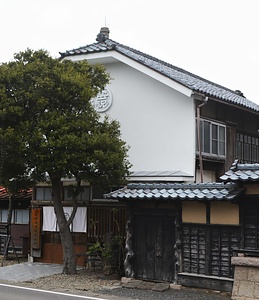 笹祝酒造事務所棟