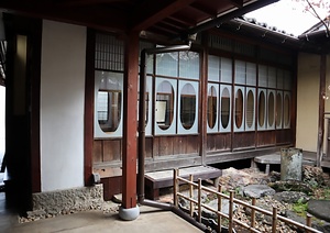 旧纐纈家住宅（古民家あいせき）茶室