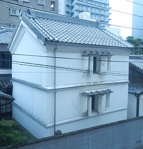 紫藤家住宅内蔵