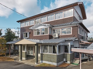 オリエンタルカーペット株式会社事務所棟