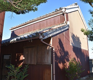 旧向井家住宅道具蔵