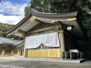 福岡縣護国神社南翼舎