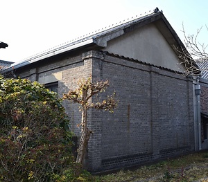 旧隈府冷蔵倉庫（旧飲料水工場）