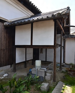 杉澤家住宅井戸屋形