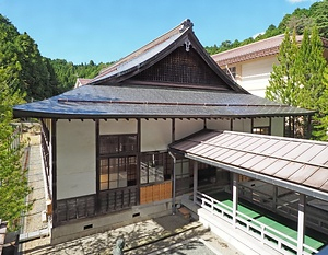 高野山高等学校講堂
