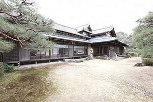 棲霞園 主屋