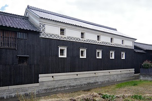 旧服部家住宅 大蔵