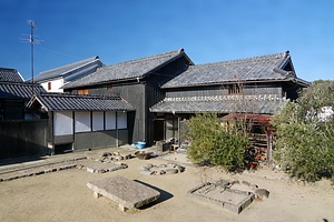 旧服部家住宅 納屋